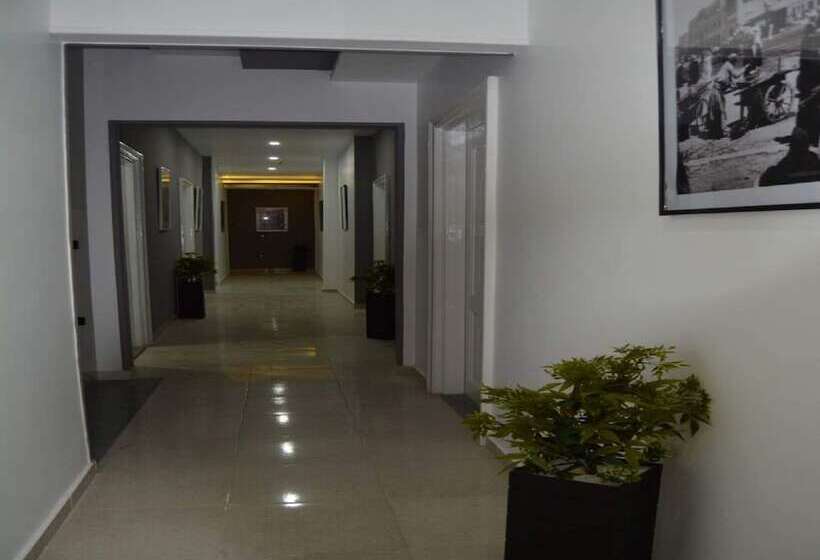 هتل Azar Boutique