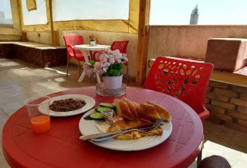 هتل Azar Boutique