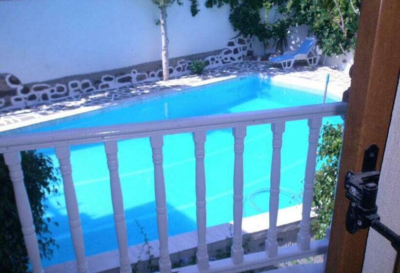 Hotell Captain S House