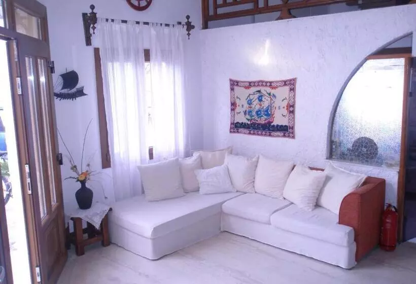 Hotelli Captain S House