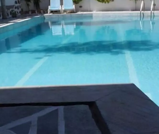 Hotelli Captain S House