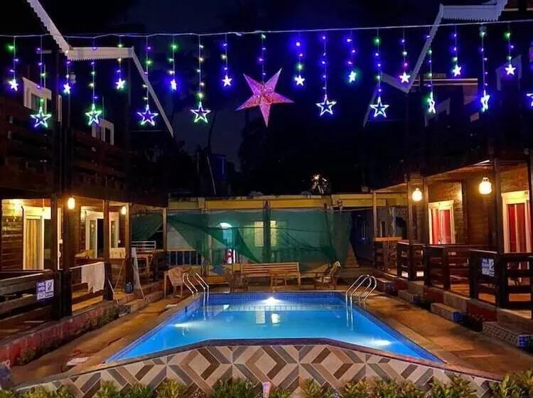 ホテル Casa Obrigado Beach Cottages Goa