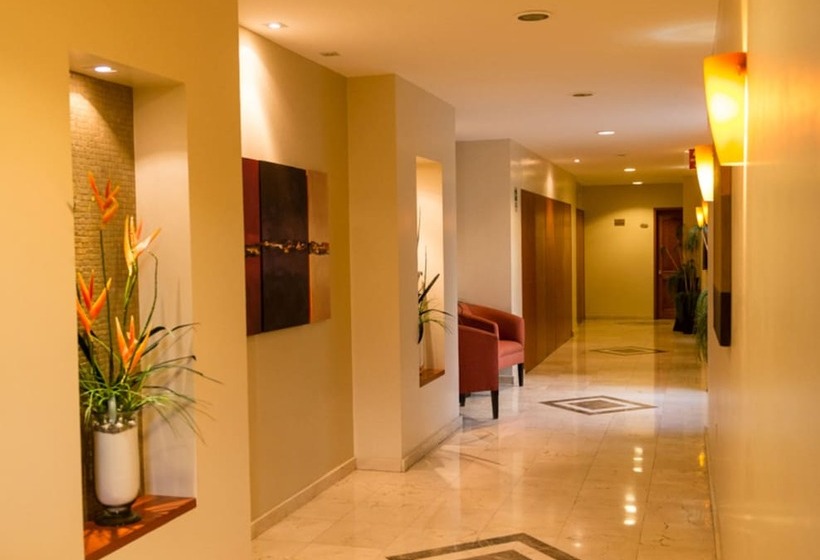 Hotell Magno Tepatitlán