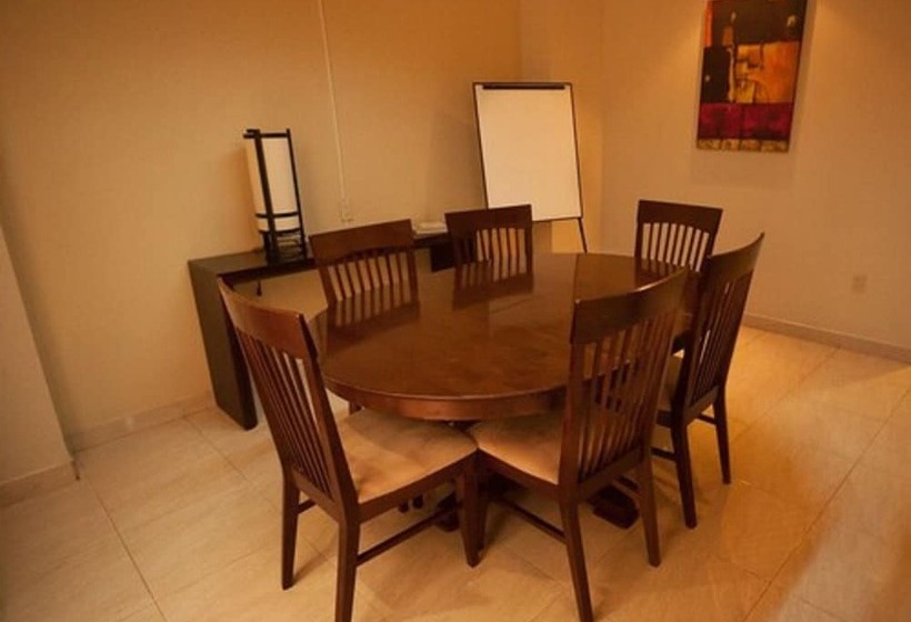 Hotell Magno Tepatitlán