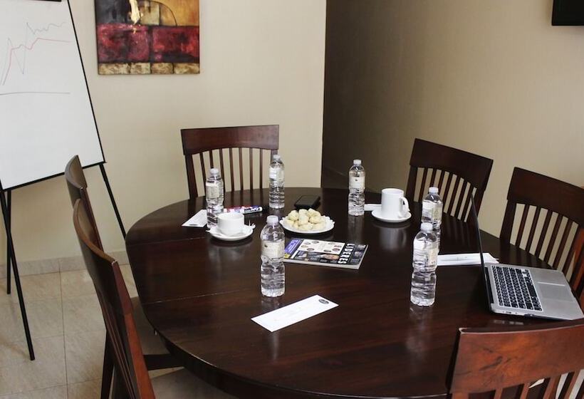 Hotell Magno Tepatitlán