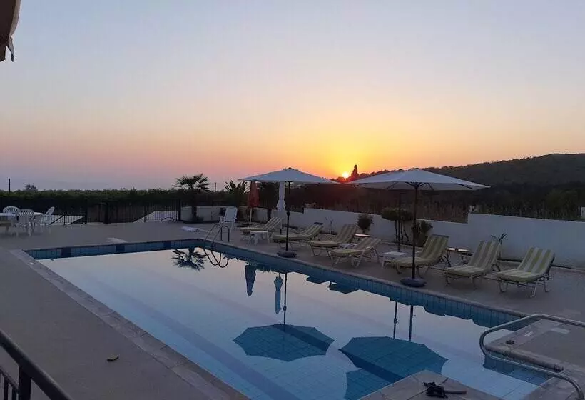 Nayia Paradise Villa! Best Villa In Cyprus