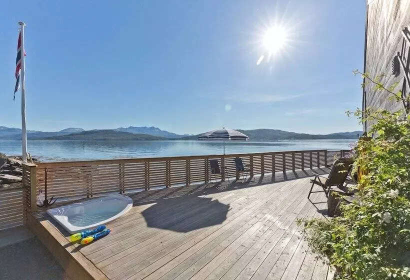 Pansiyon Finsnes Gaard