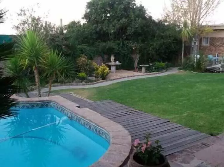 ペンション Skietberg Lodge