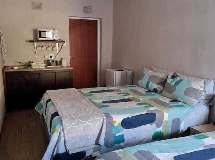 Пансион Skietberg Lodge