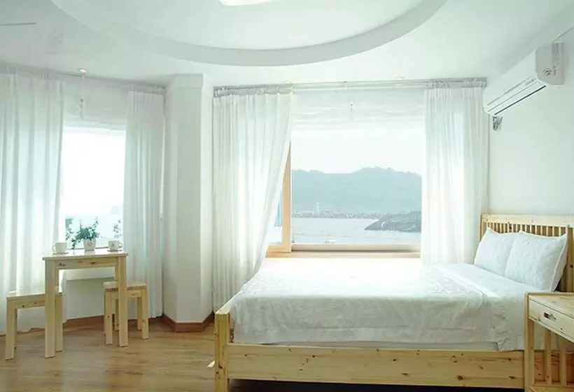 Sea Side Pension