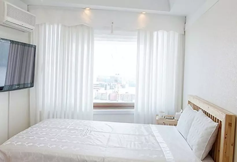 Sea Side Pension