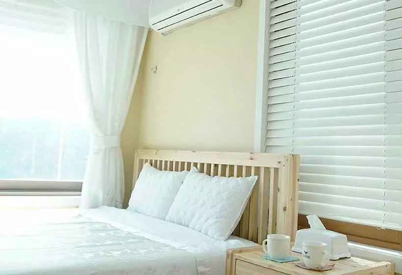 Sea Side Pension