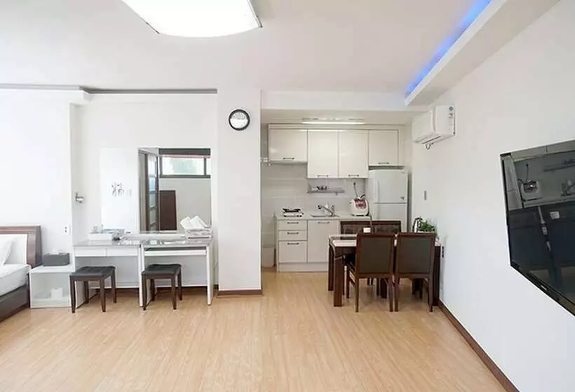 Sea Side Pension