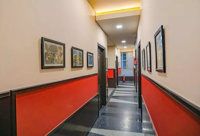 Fabhotel Grand Olive