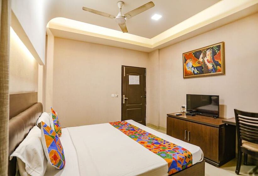 Fabhotel Grand Olive