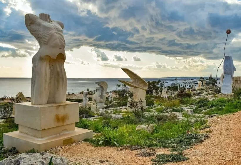 Chrysomare Beach Hotel & Resort