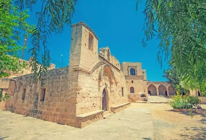 Chrysomare Beach Hotel & Resort