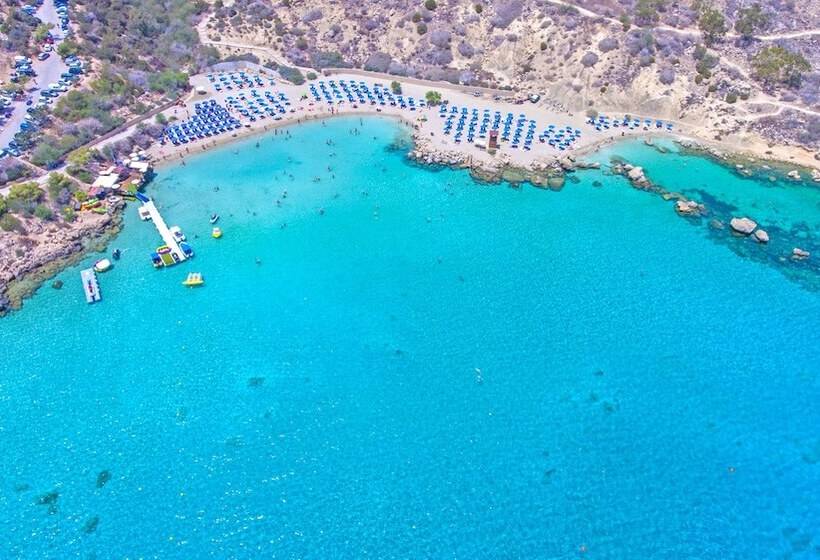 Chrysomare Beach Hotel & Resort