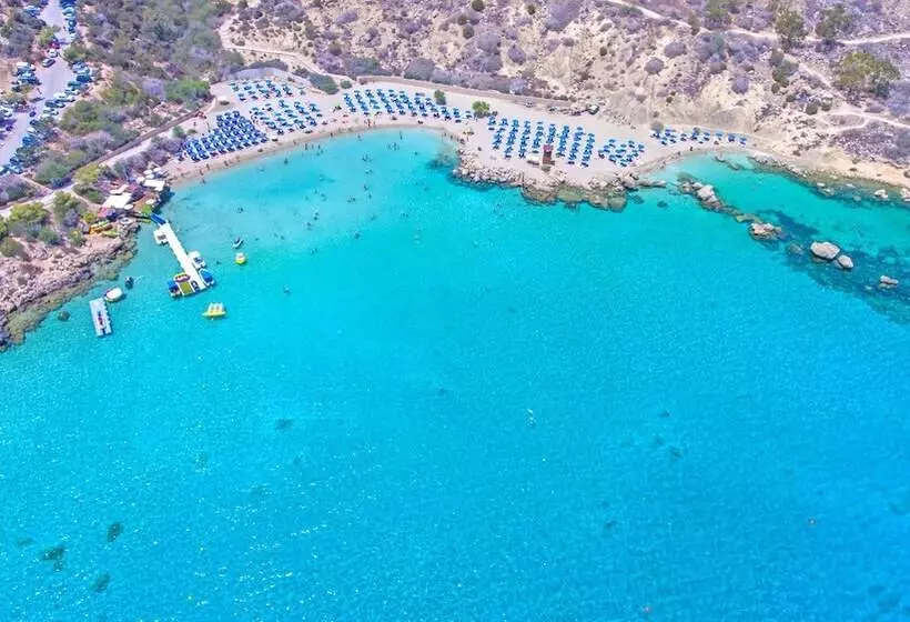 Chrysomare Beach Hotel & Resort