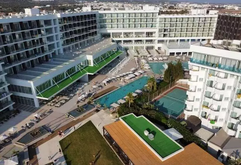 Chrysomare Beach Hotel & Resort