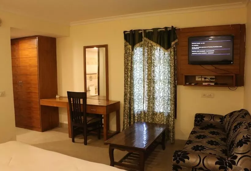 هتل Golden Inn