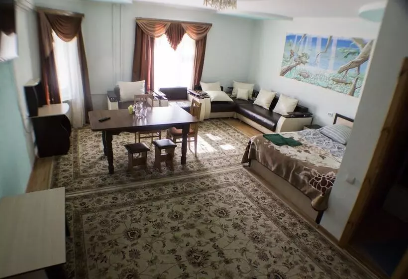 ホテル Syurpriz 1