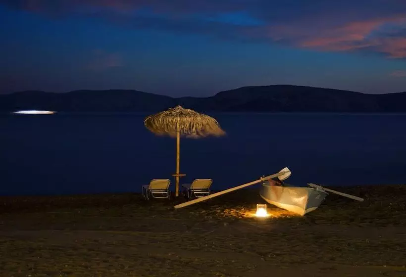 ペンション Makis Inn Resort