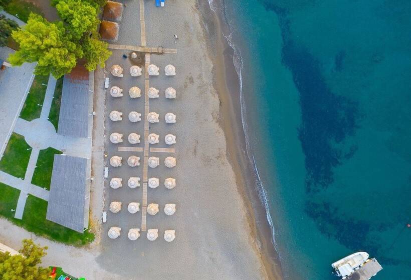 ペンション Makis Inn Resort