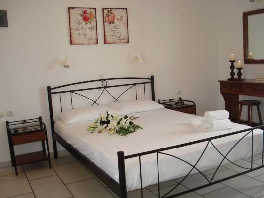 בית מלון כפרי Studios Marianna