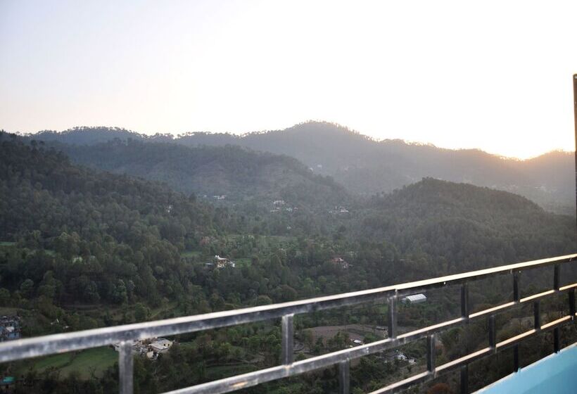 Oyo 13319 Home Valley View Dharampur