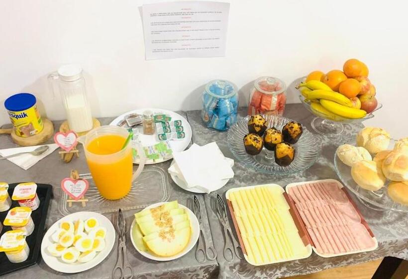 ペンション Invicta Porto Guest House