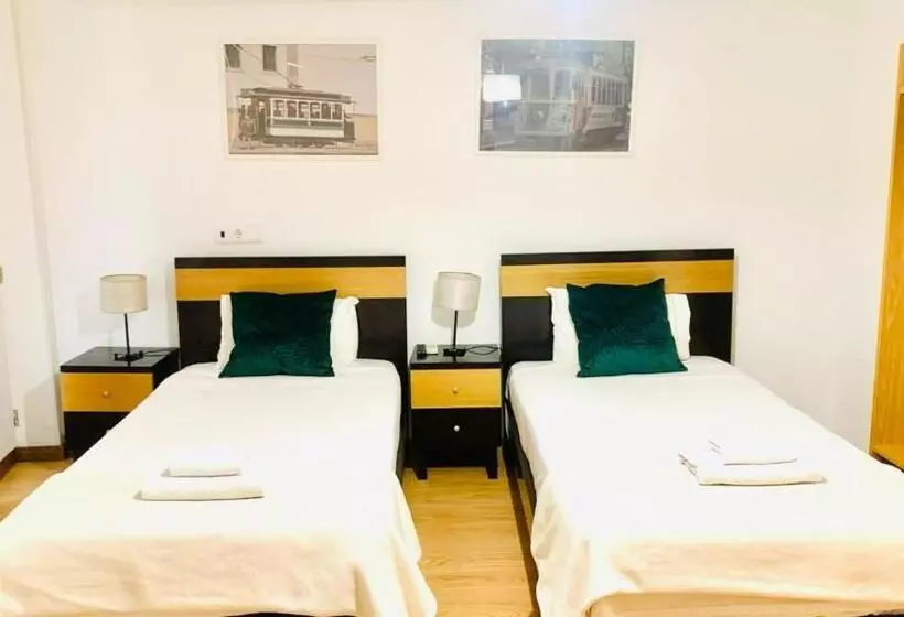 ペンション Invicta Porto Guest House