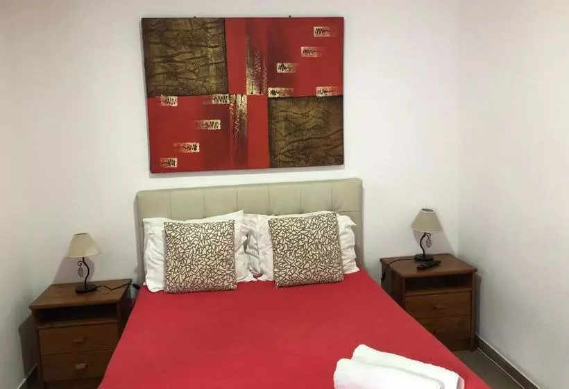 ペンション Lagos Downtown Guesthouse