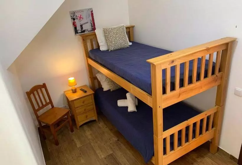 ペンション Lagos Downtown Guesthouse