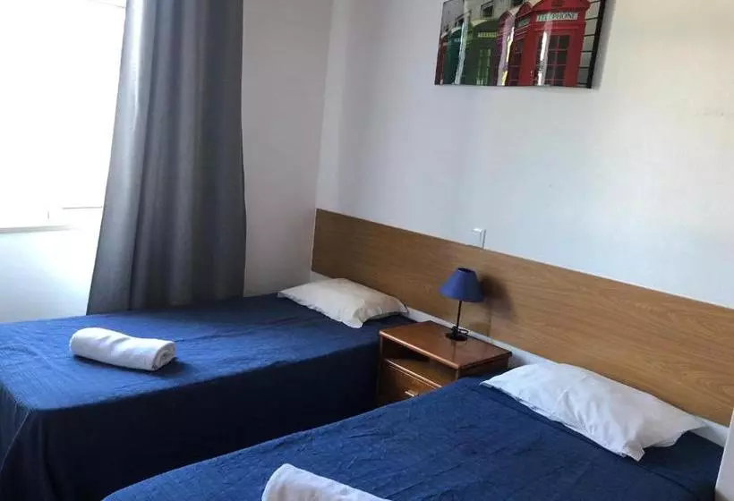 ペンション Lagos Downtown Guesthouse