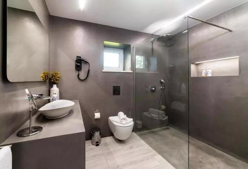 پانسیون Monte Das Alpenduradas