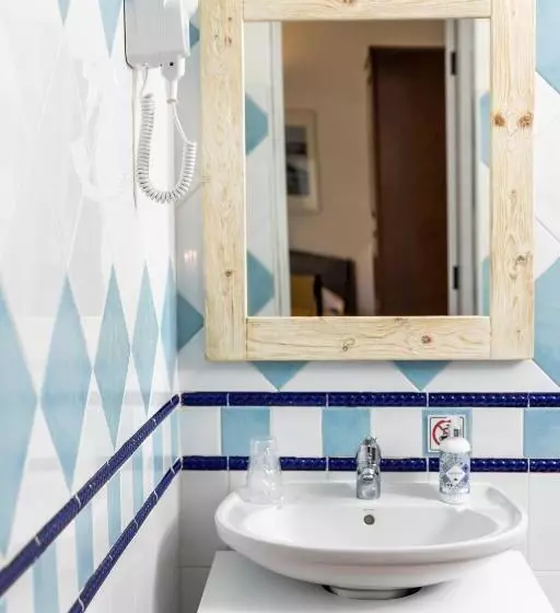 پانسیون Monte Das Alpenduradas