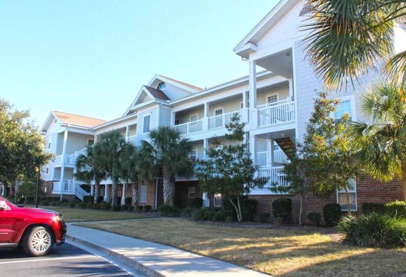 Barefoot Resort By Palmetto Vacations
