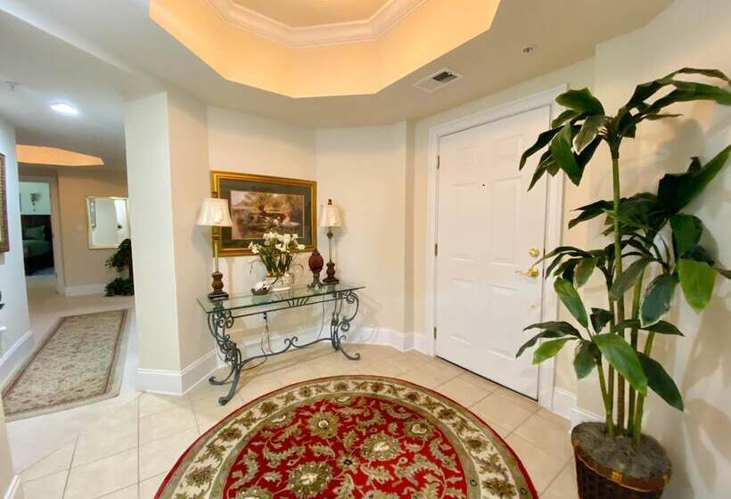 Barefoot Resort By Palmetto Vacations