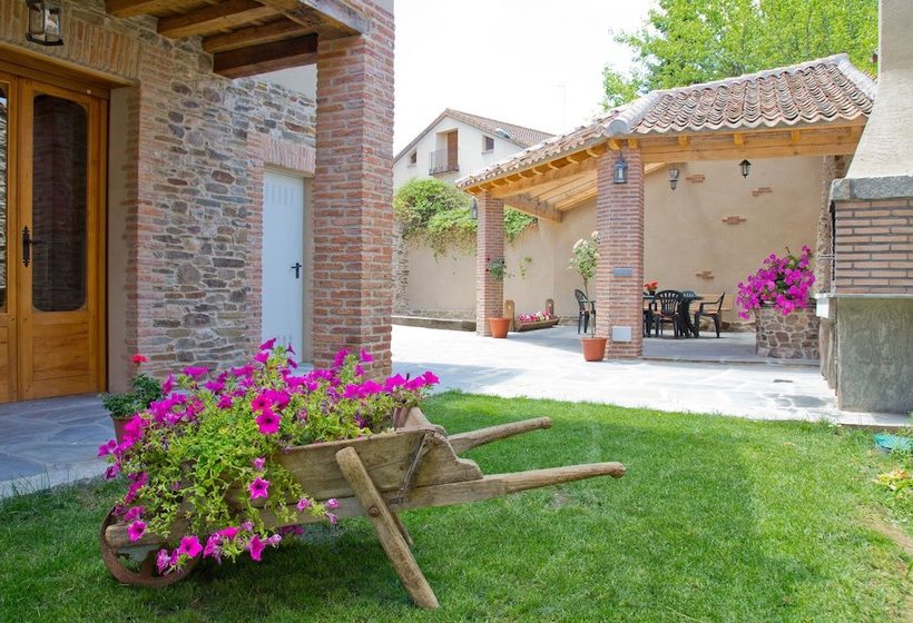 Casa Rural Peñamora  In A Rural Location