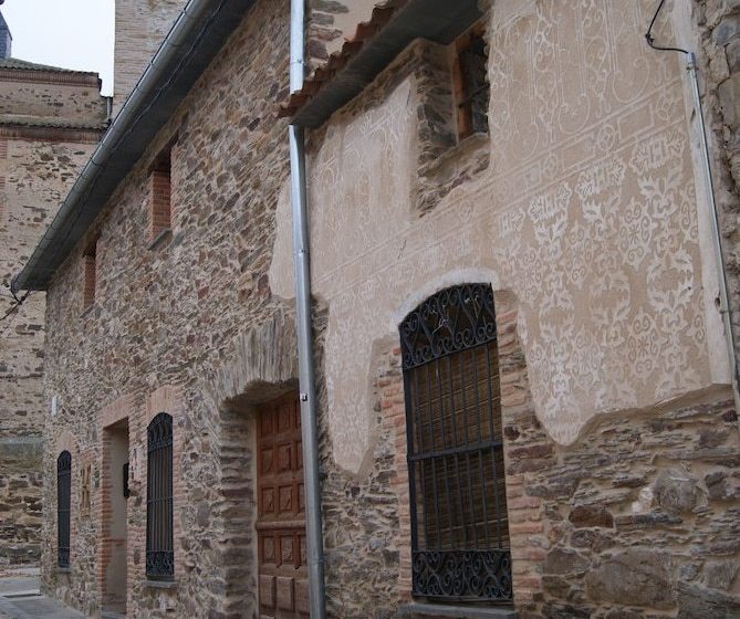 Casa Rural Peñamora  In A Rural Location