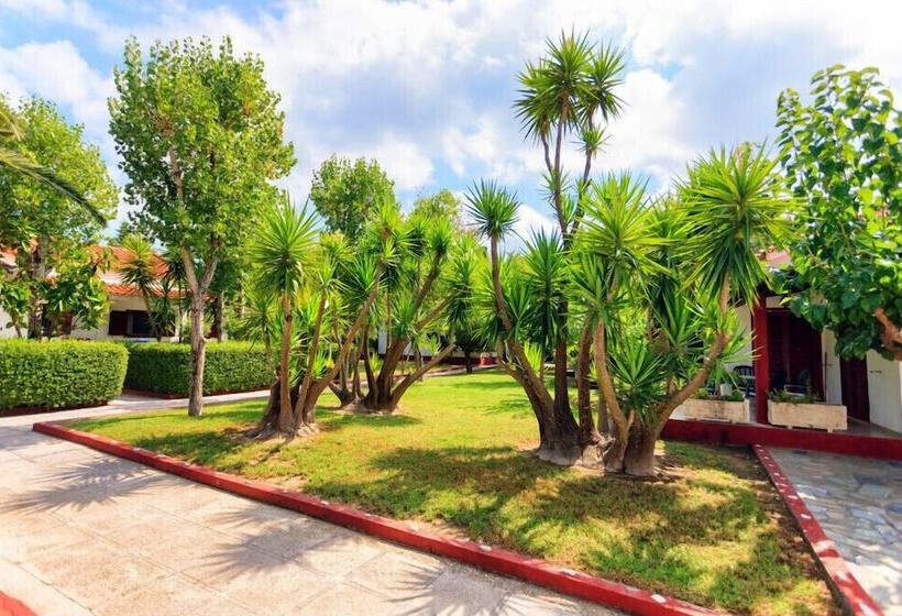 هتل Alykes Park Bungalows