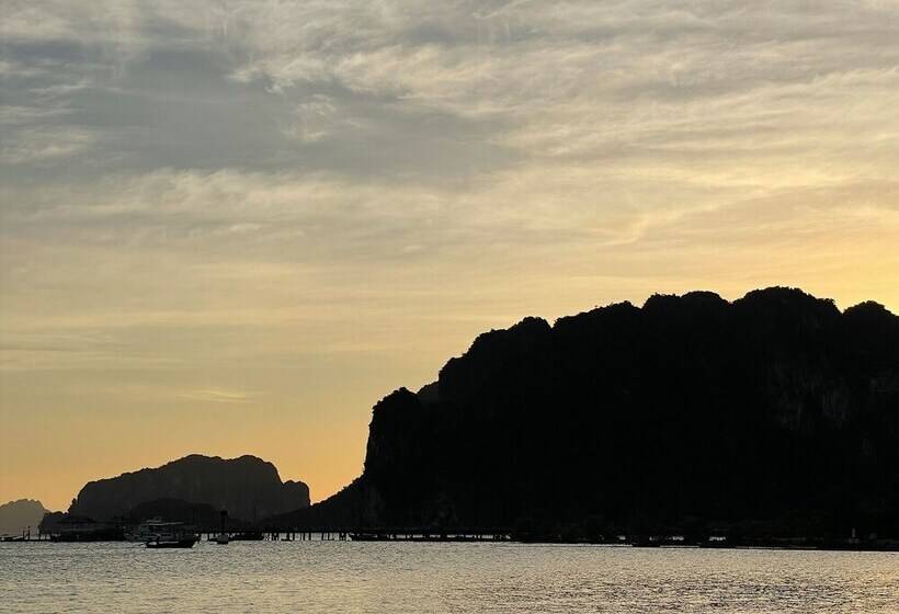 فندق Blue Orchid Beach Krabi Sha Certified