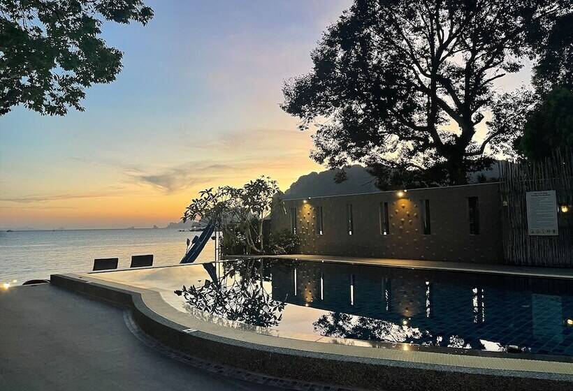 فندق Blue Orchid Beach Krabi Sha Certified