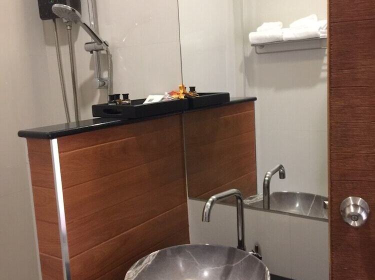 فندق Blue Orchid Beach Krabi Sha Certified