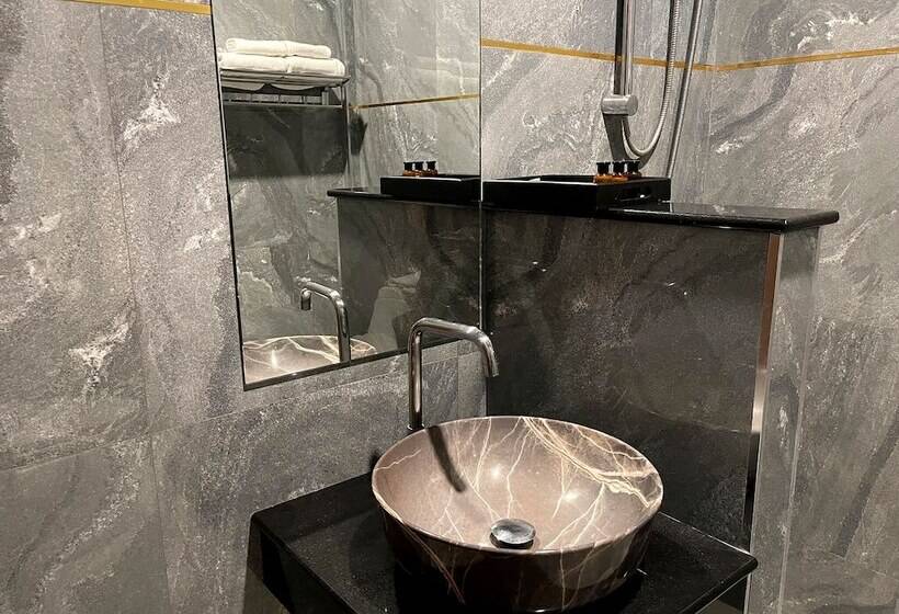 فندق Blue Orchid Beach Krabi Sha Certified