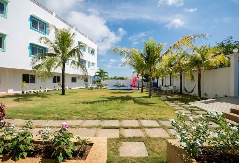 ホテル Boracay Coco English Resort