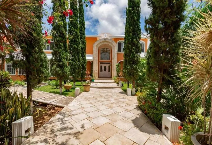Hotelli Casona Del Sol