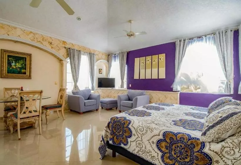 Hotelli Casona Del Sol