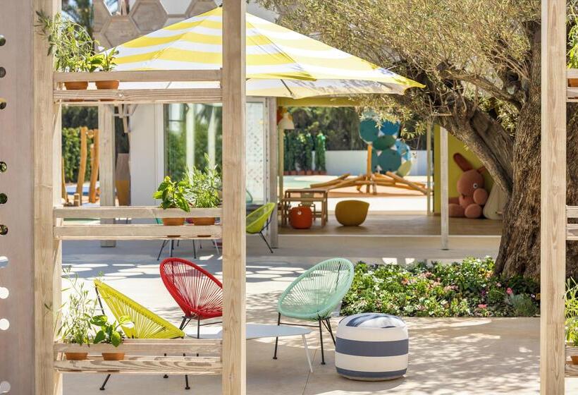 בית מלון כפרי Ikos Andalusia